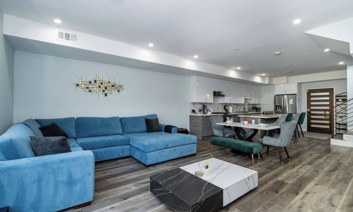San Jose House | Spacious 3BR Townhome All Bedrooms w Private Baths