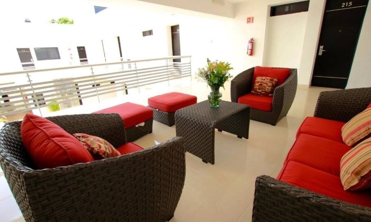 Centro Hotel | Sun-Soaked Mérida Single Room Stay: Outdoor Pool, Courtyard & Relaxing Comfort