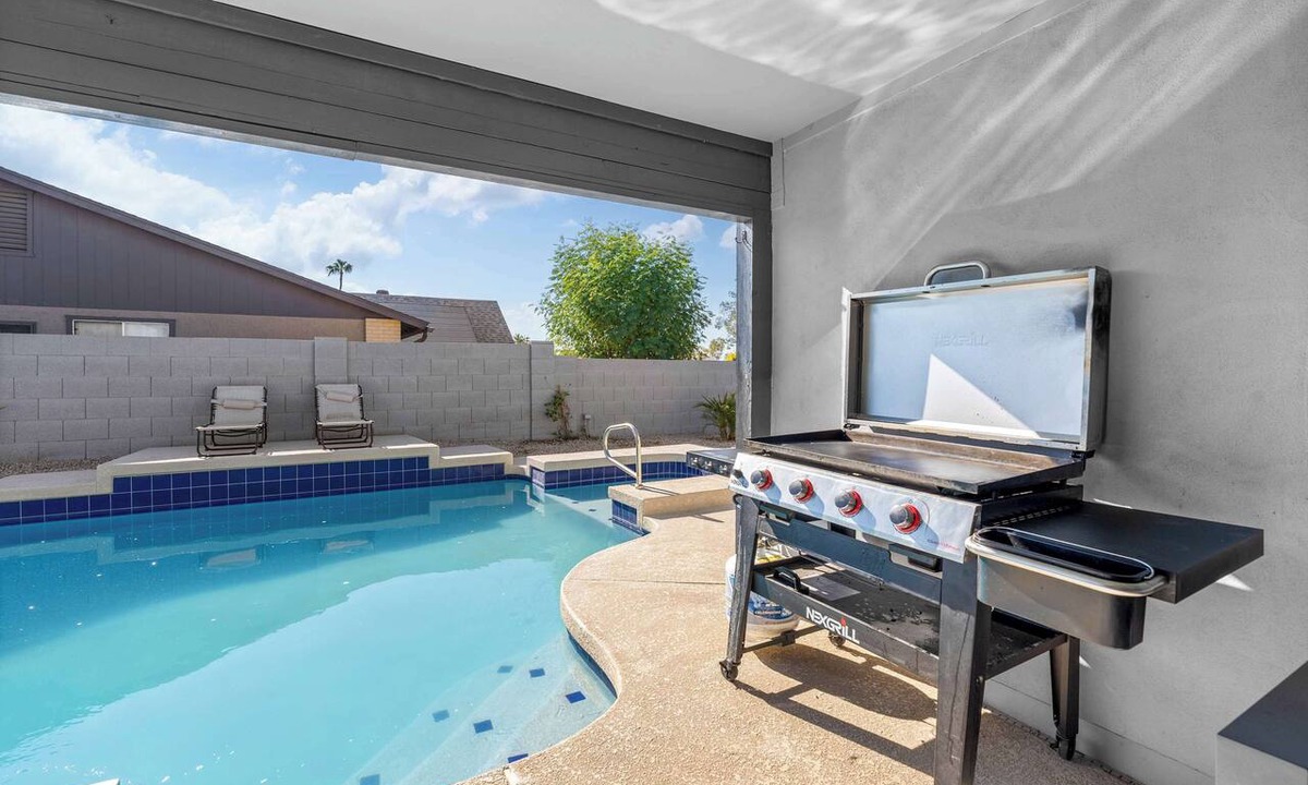 Villa De Paz House | Sunset Splash Pad | Private Pool, Patio & Games