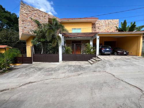 Palenque Apartment | Tatianas Loft Planta Baja all new two room, 4 people