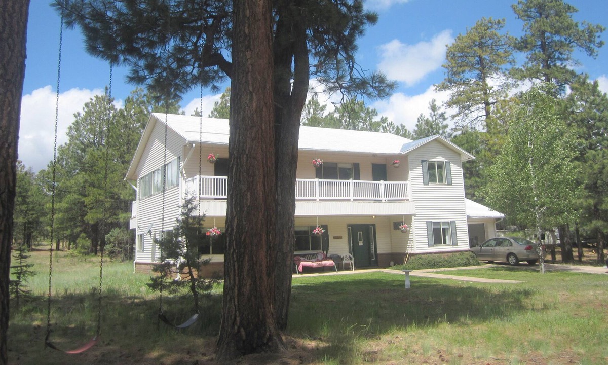 Heber Cabin | THE ASPEN - Beautiful Cabin for Rent in Forest Lakes, Arizona