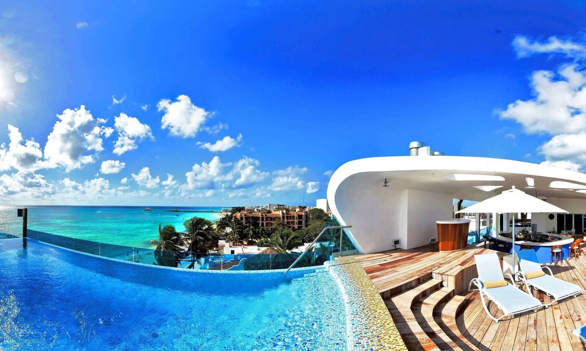 Playa del Carmen Hotel | The Carmen Hotel - Ocean Front