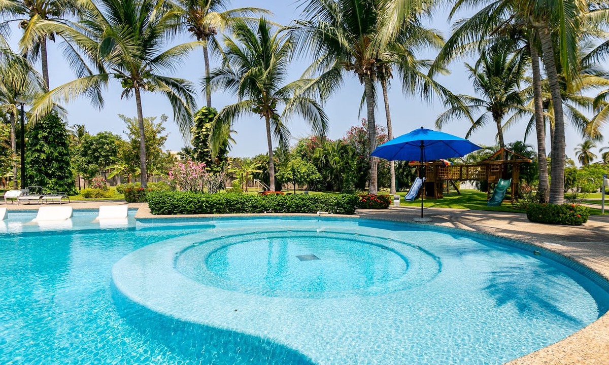 Playa Diamante Apartment | The ultimate getaway at Acapulco Diamante