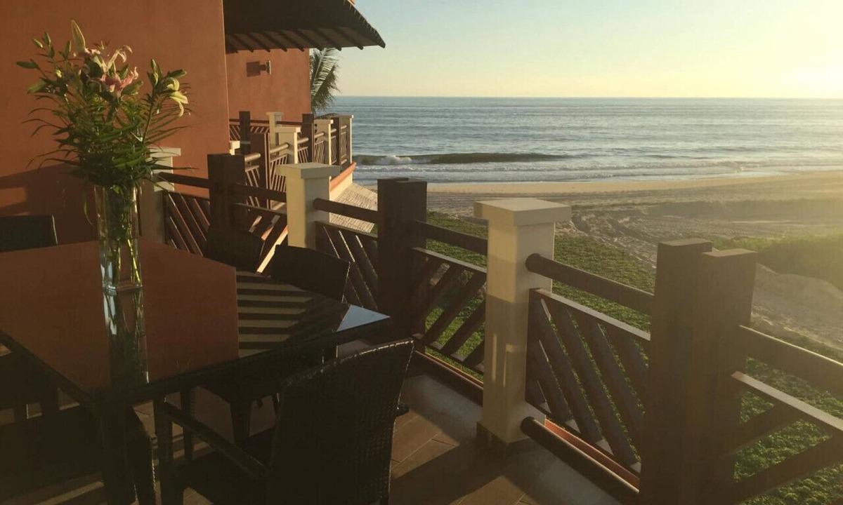 San Pedro Mixtepec Apartment | Three Bedroom Ocean Front