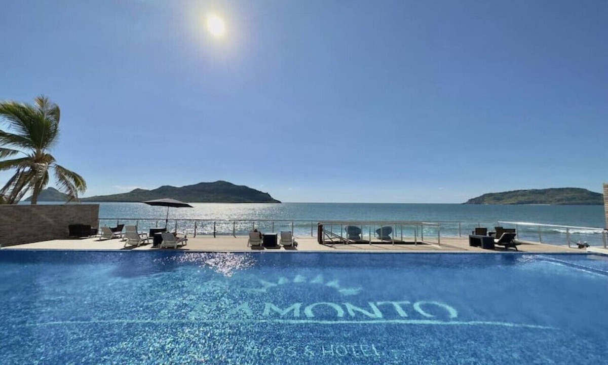 Zona Dorada Apartment | Tramonto 501 | Depa centrico con vista a ciudad
