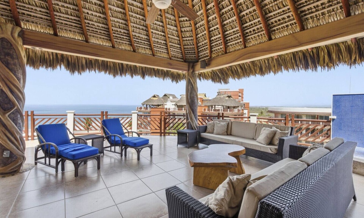 San Pedro Mixtepec Apartment | Two Bedroom Penthouse Palapa Ocean View