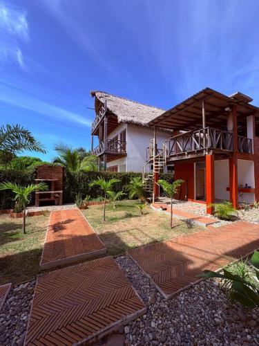 Barra de Colotepec Villa | Villa Mouette with ocean views