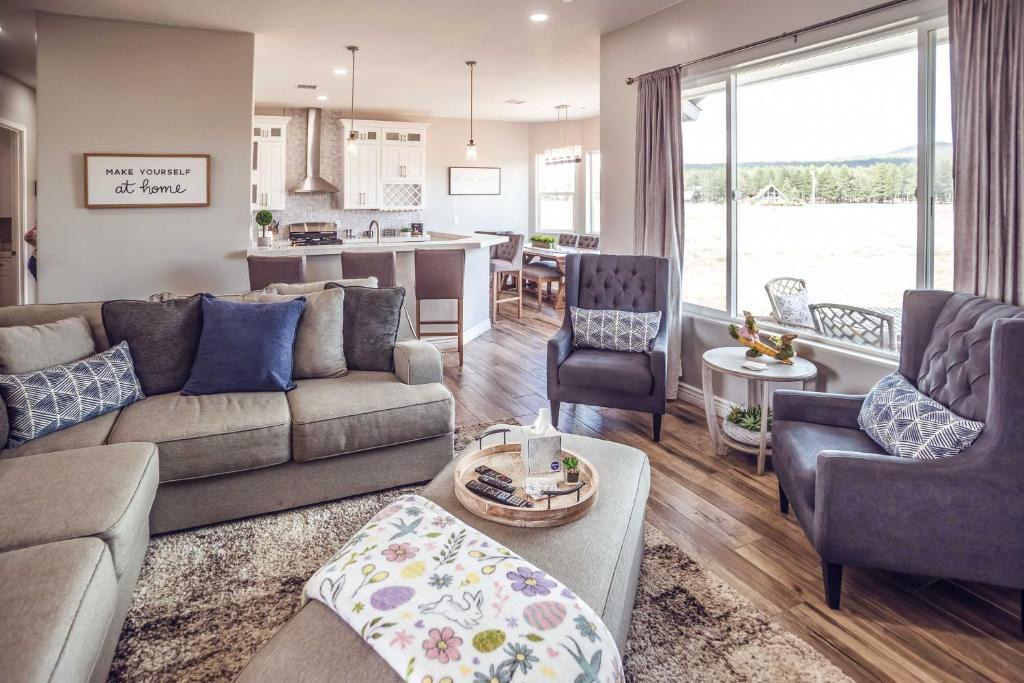 Fort Valley House | ‘Vistas Bonitas’ Home w/Patio: 7 Mi to Snowbowl!