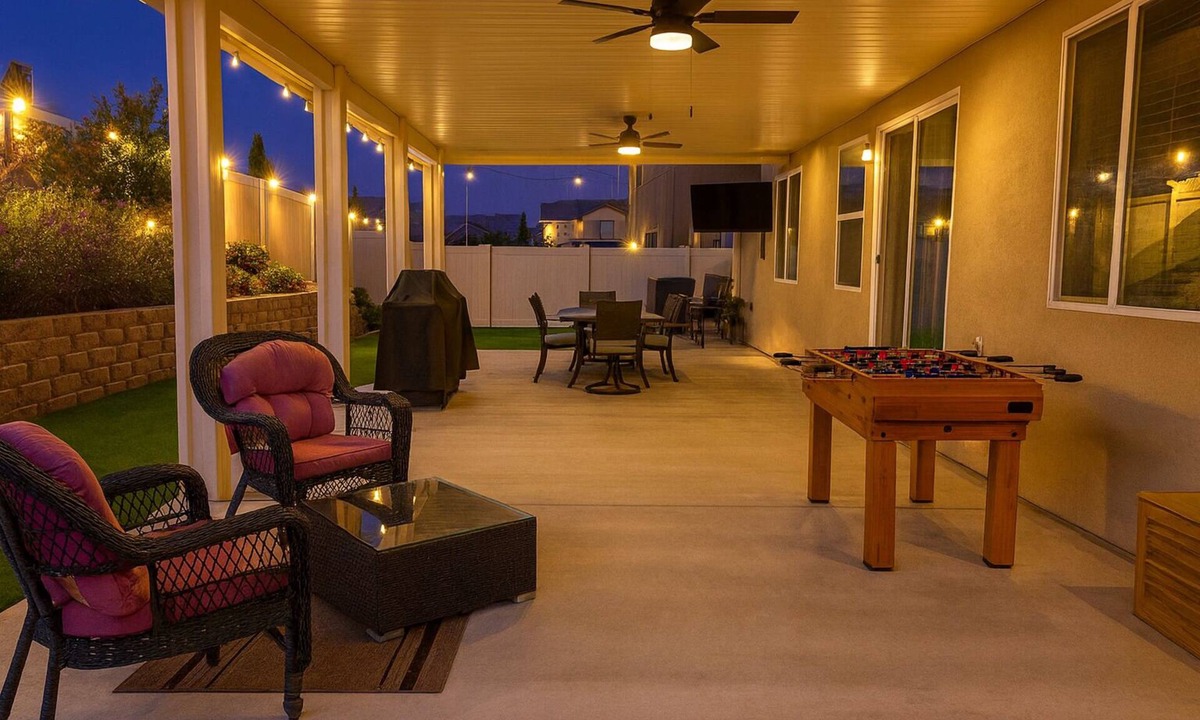 Winchester House | Windridge Manor - Wine Country Retreat w/6 Beds, Garden, Pool, Games & BBQ
