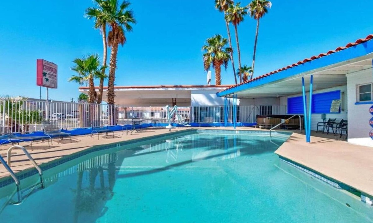 Yuma Townsite Apartment | Yuma AZ|King Bed|Non-Smoking