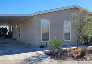 Beautiful Havasu Landing Lake House