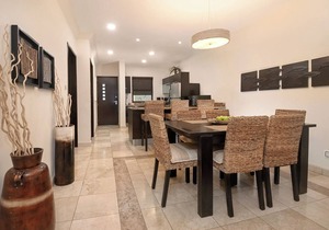 El Faro Oceanfront! 2 Bdrm Ground Floor C101