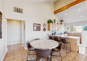 Family-Friendly Home with Shared Seasonal Hot Tub and Pool and Mountain Views in Moab