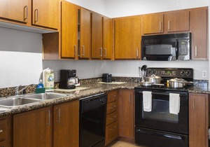 Hotel ∙ Zone Westgate Ideal 2BR Condo w Gym & Pool for Family Vacations