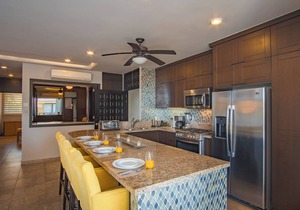 S503 - 2 bed suite with partial ocean view