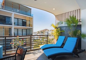 S503 - 2 bed suite with partial ocean view