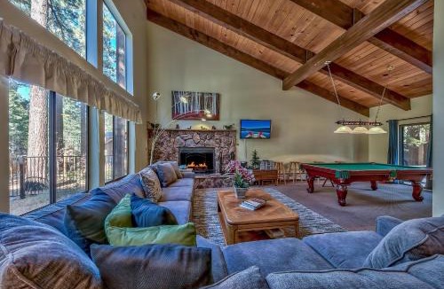 Lower Kingsbury House | 121M The Meadow Drive