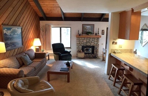 Mammoth Lakes Condo | 146 Standard