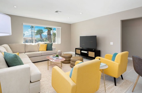 Desert Hot Springs House | 15 Minutes to Palm Springs! Relaxing desert oasis with heated pool and BBQ