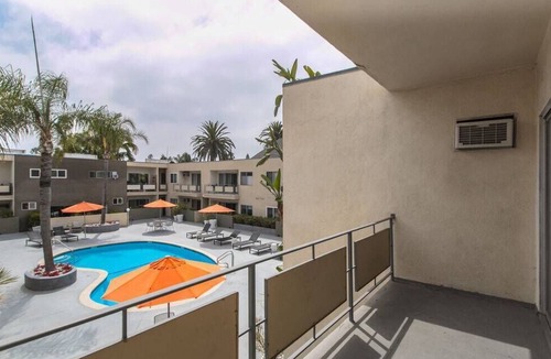 West Hollywood Condo | 2-bedroom condo in lovely West Hollywood, Mid Century Poolside Retreat