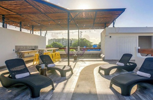 Centro Apartment | 2 BR, 5 Beds, Sleep 6, Kitchen, Roof, La Casa