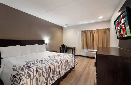 Cortaro Hotel | 2 Clean Room Perfect for Budget Travelers – Easy Reach to Tucson’s Top
