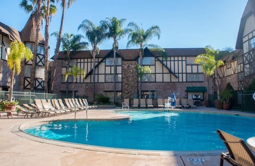 Anaheim Resort Apartment | 2 Units | Near Disneyland | Anaheim Garden Stay