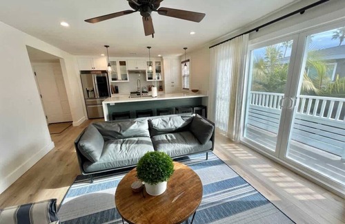 West Newport House | 2BATH LUX Casita 216B | Ocean and Bay Steps Away