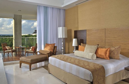 Puerto Juarez Condo | 2BD Riviera Maya: Ocean View w/Luxurious Resort