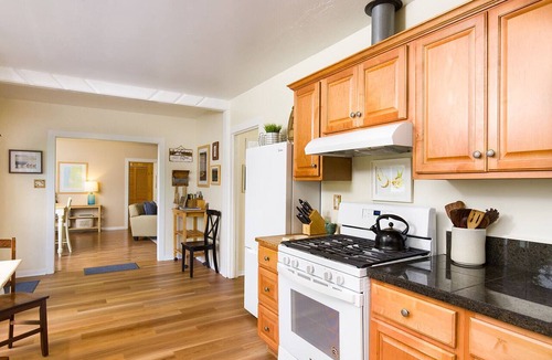 Orick House | 🌲3-Bedroom Coastal Farmhouse, BBQ, Games, Bikes - modern touch meets farmhouse decor 🏡🐄