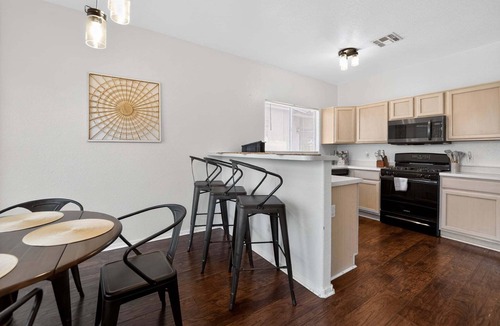 Continental Ranch House | 3BR w firepit, mountain views, community pool