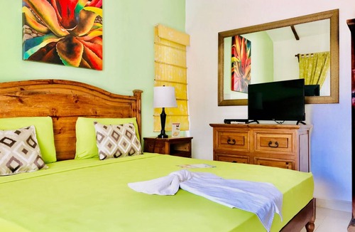 Playacar Villa | 400 m² Villa ∙ 7 bedrooms ∙ 19 guests