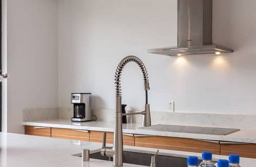 West Los Angeles House | 4BR Modern Oasis w/Heated Pool - Near SoFi, Metro