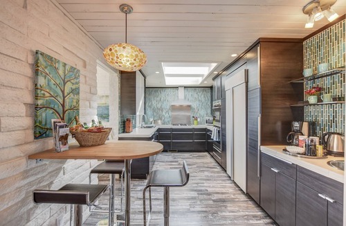 Prescott House | 4BR Prescott Retreat Up to 4 Kings Exceptional Views Made to Settle In