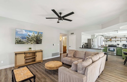 Red Mountain Ranch House | 5BDR with Pool & Scenic Golf Views!