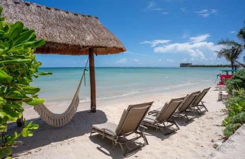 Soliman Bay Villa | 6BR Exclusive Beachfront Villa w/Pool in Tulum