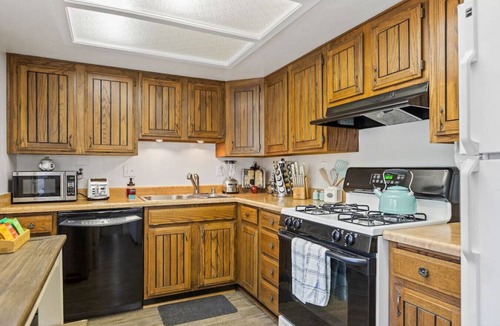 Big Bear Lake Cottage | An amazing cottage that takes you back to childhood tales