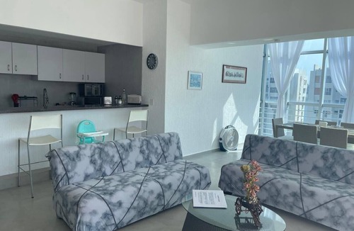 Costa Azul Apartment | Apartment with direct access to the beach, fully equipped and renovated.