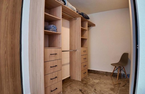 Guadalajara Apartment | Avenida Francisco Silva Romero 349