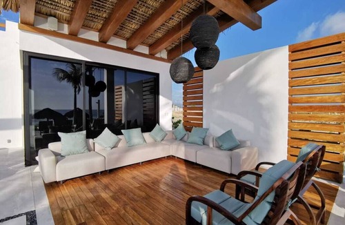 Puerto Escondido Villa | Beach Front Puerto Escondido Villa, with 4 primary bedrooms and private pool