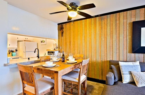 Townsite Condo | Beachfront beauty with ocean views, private balconies, pool/hot tub, & WiFi