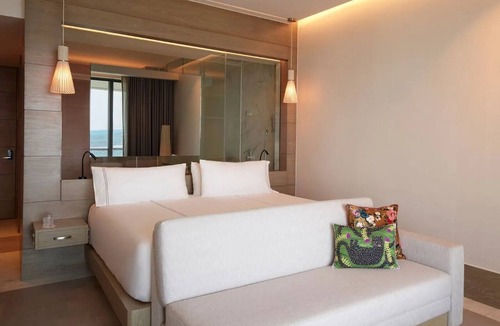 Punta Sam Hotel | Beachfront Retreat Near Punta Sam Ferry and Golf Club