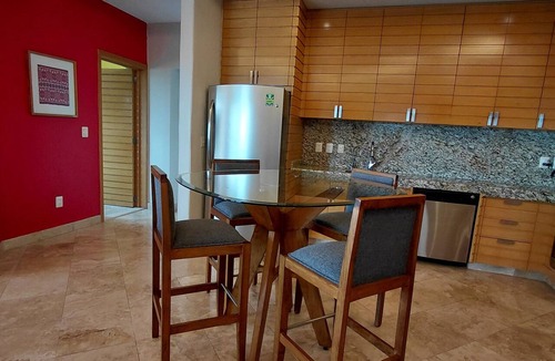 San Antonio Tlayacapan Apartment | Beautiful 2 BR in El Dorado with gorgeous views!