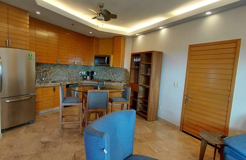 San Antonio Tlayacapan Apartment | Beautiful 2 BR in El Dorado with gorgeous views!