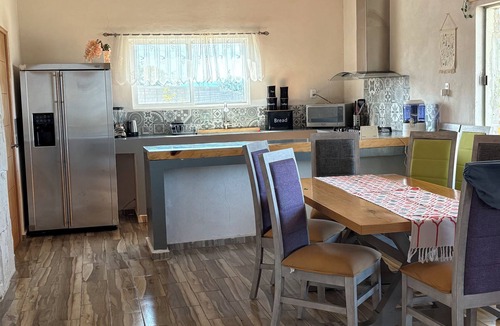 Amealco Cottage | Beautiful Country House with Nature | 5 min from Downtown