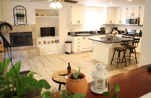 Lake Elsinore House | Beautiful Home, Outdoor Living, Close to Wineries