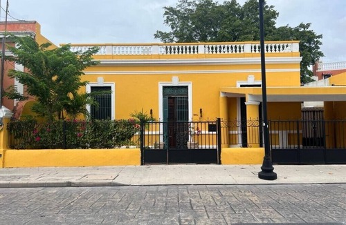Barrio de Santiago House | Beautifully Restored Historic Casona in Barrió Santiago Merida centro.
