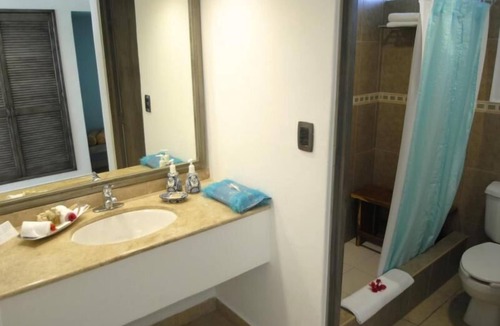 Zona Hotelera Norte House | Better Choice for your Vacation! Ocean View, Beach Access, Free Parking, Pool