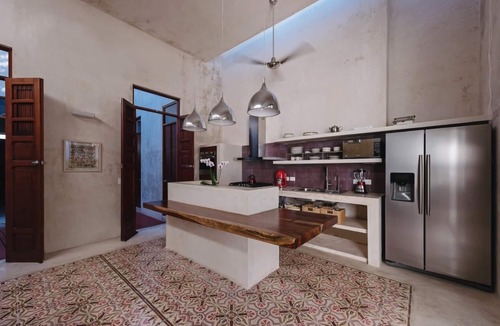 Centro House | Big family house, great pool. Fully equipped kitchen, washing dryer machines