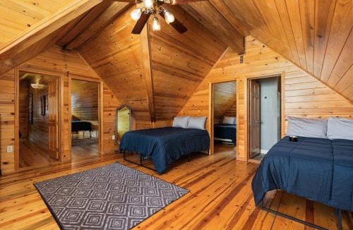 Big Creek House | Black Diamond-Family Pet Friendly & Near China Peak